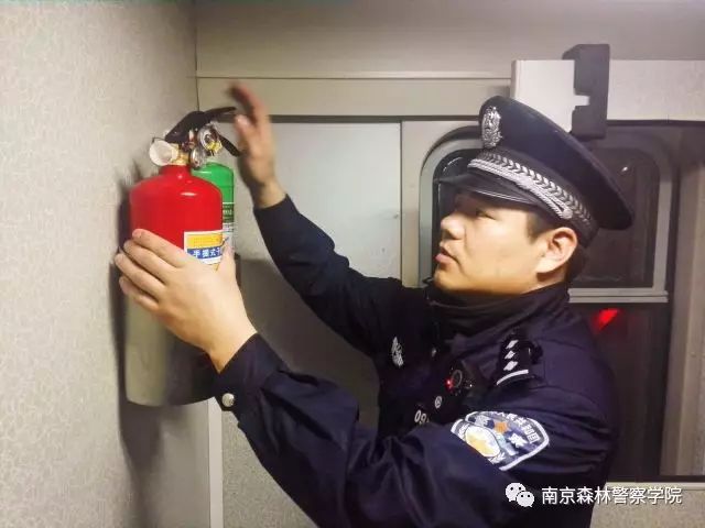 中央电视台7套美丽中国乡村行_xxx.xxx行中国_中国五大行