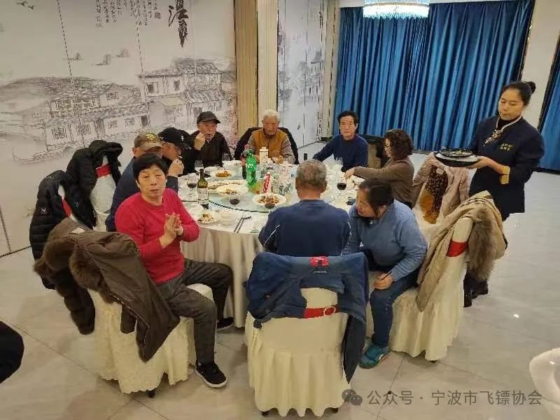 喷的读音_喷喷_紫喷太阳喷