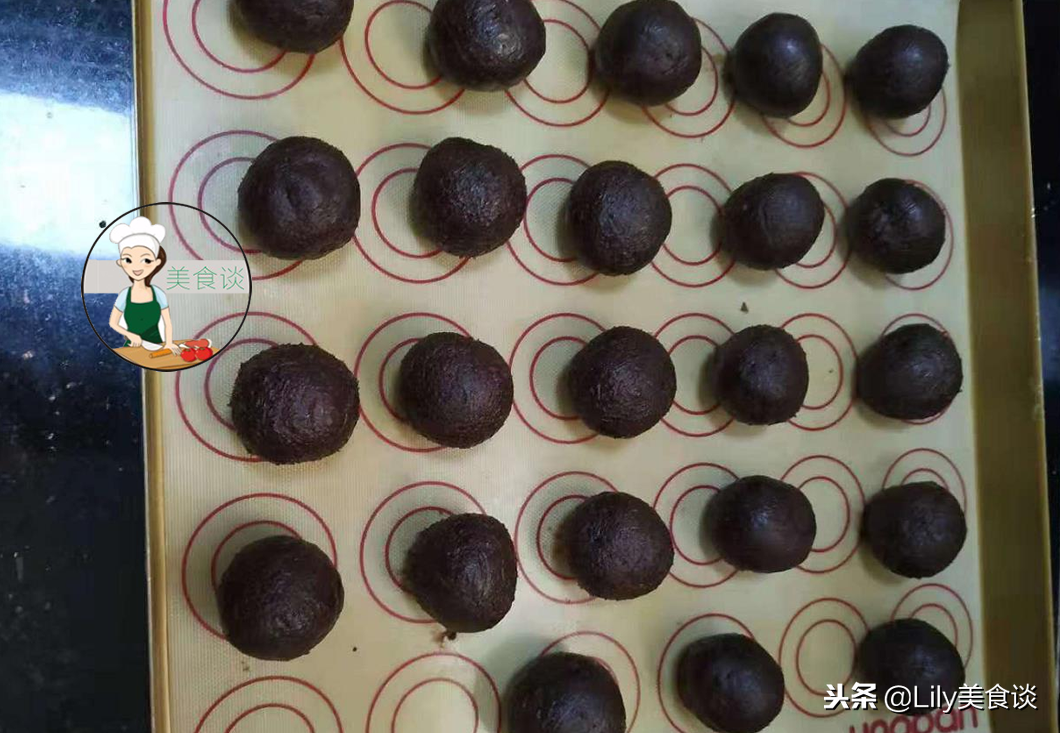 黑不溜秋_黑不溜秋_黑不溜秋