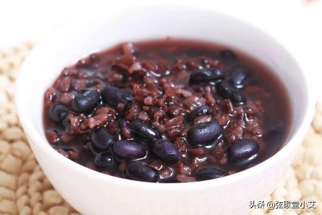 黑不溜秋_黑不溜秋_黑不溜秋