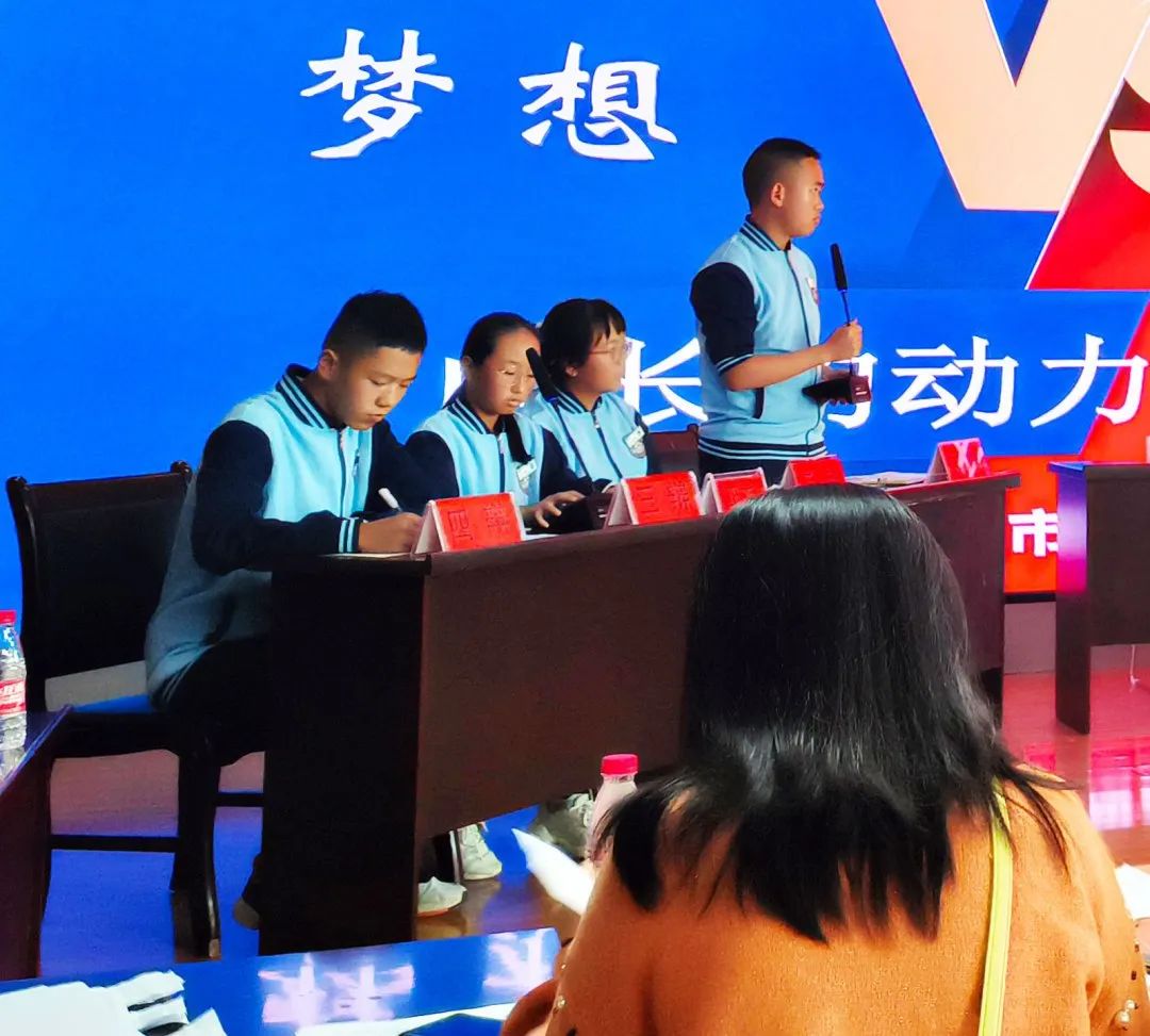 月牙唇仰月唇_唇_唇枪