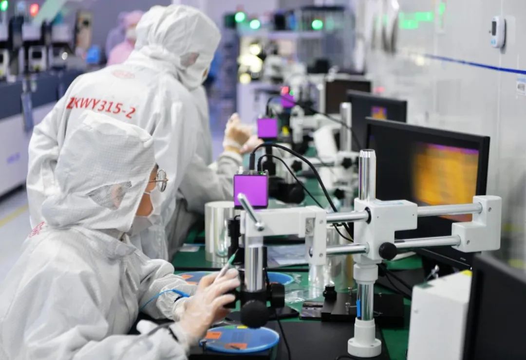 共同努力共同进步的句子_共同努力一起加油的句子_共同努力