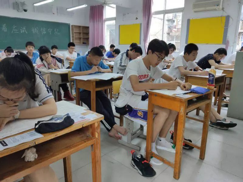 共同努力_共同努力英语_共同努力一起加油的句子