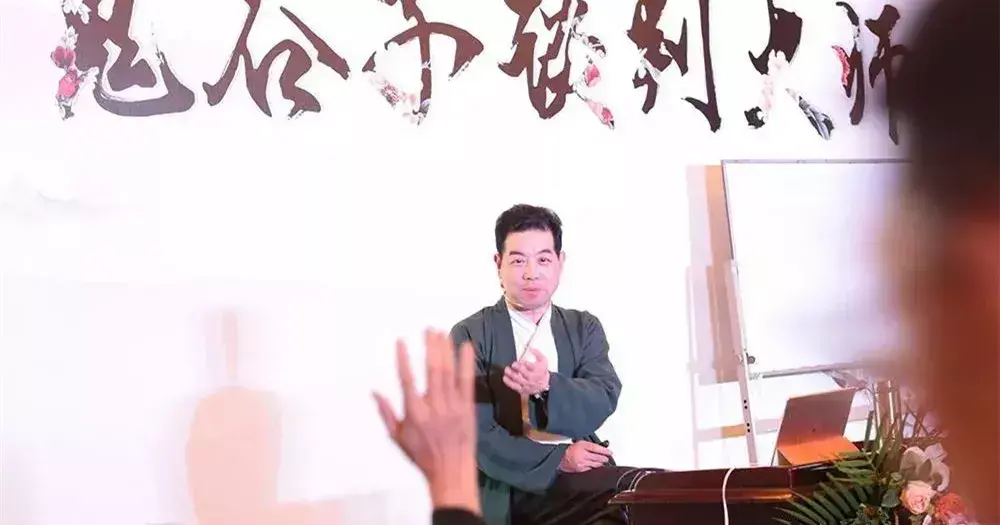 箝_箝怎么读_箝什么意思
