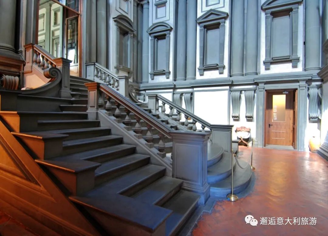 洞房不拜堂王妃来自现代_旧时农村结婚拜堂喊礼_礼拜堂