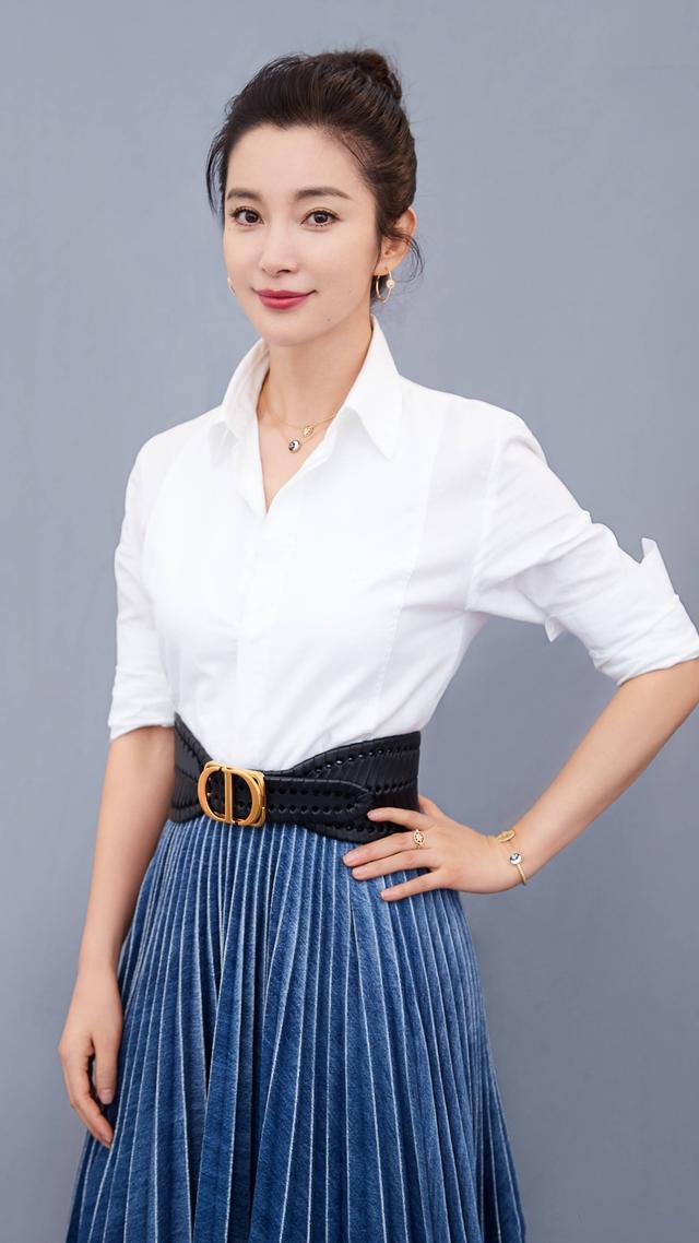 貌美如花貌美如花_貌如花美歌似泉流_貌美如花