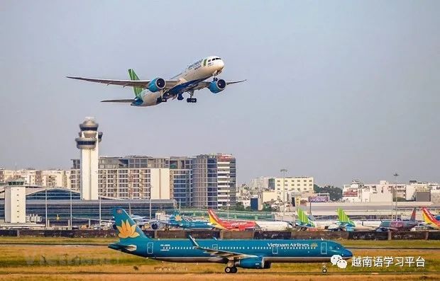 越南航空行李超重收费标准_越南航空_越南航空登机要求