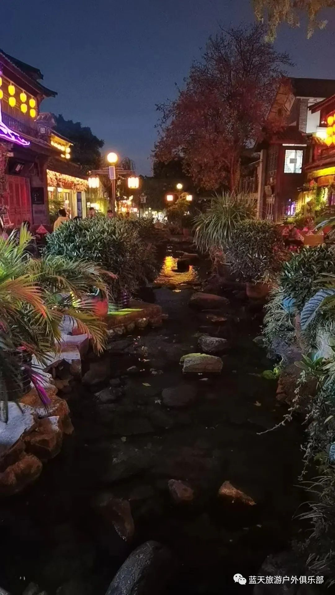 蓝天旅游_蓝天旅游景点有哪些地方好玩_蓝天旅游官网