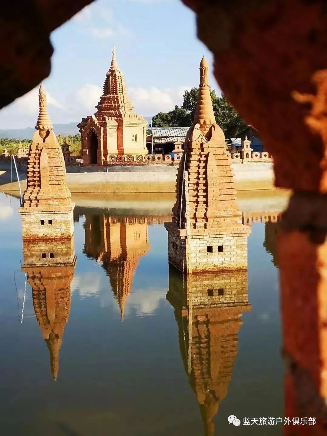 蓝天旅游_蓝天旅游景点有哪些地方好玩_蓝天旅游官网