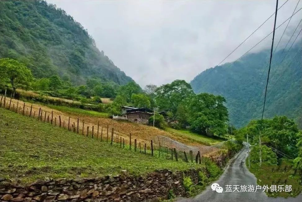 蓝天旅游官网_蓝天旅游_蓝天旅游景点有哪些地方好玩
