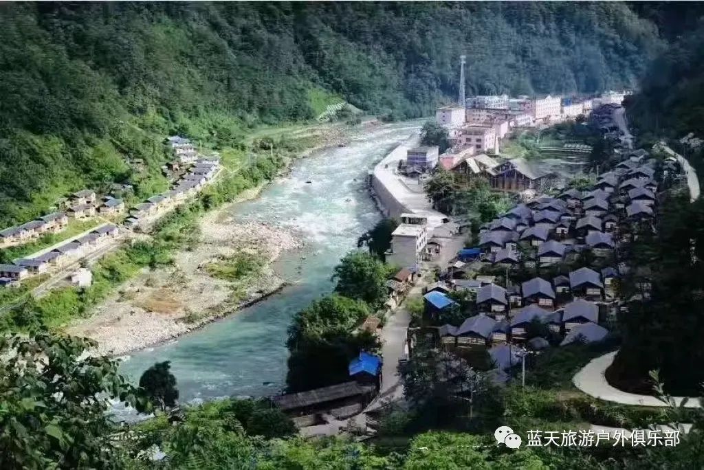 蓝天旅游景点有哪些地方好玩_蓝天旅游官网_蓝天旅游