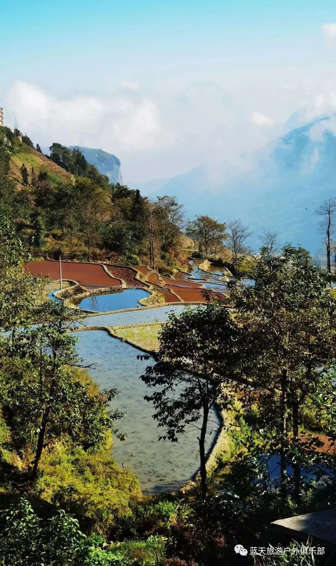 蓝天旅游官网_蓝天旅游景点有哪些地方好玩_蓝天旅游