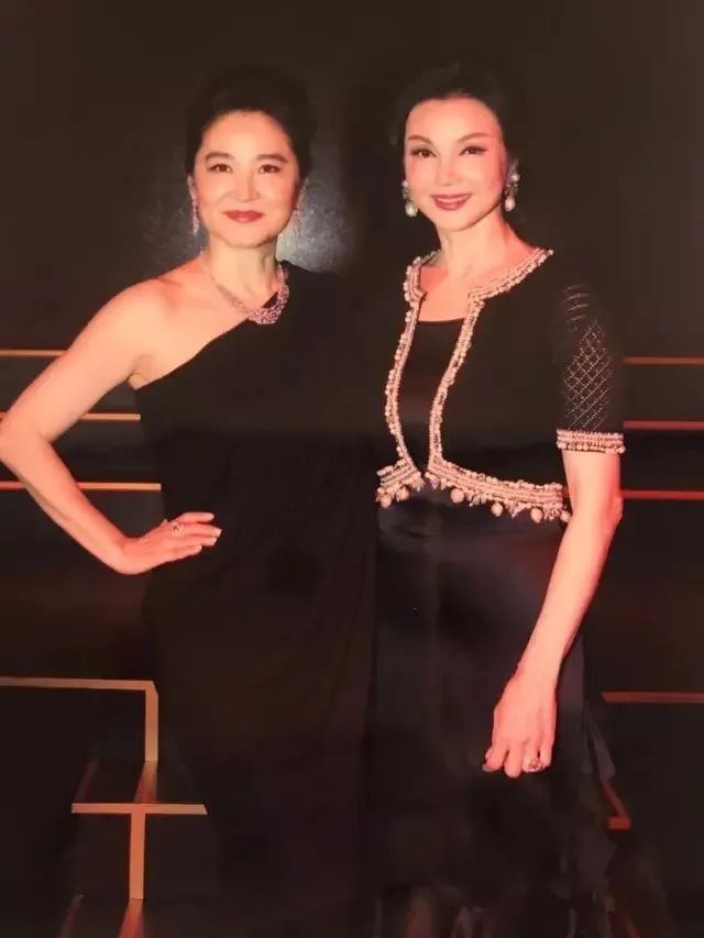 林爱儿与何超盈_林爱儿_林爱儿结婚了吗