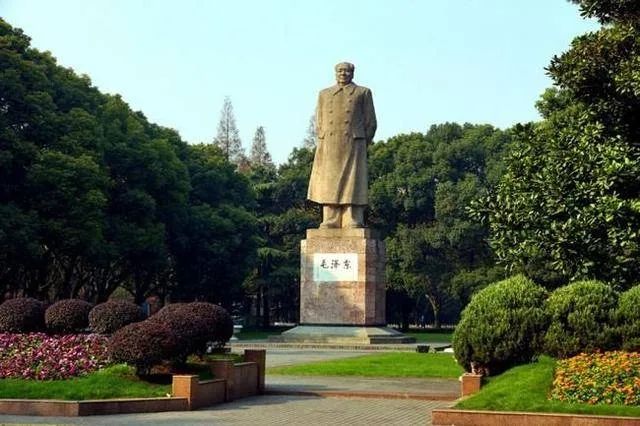 俊的意思_金炯俊-(桐俊)_俊