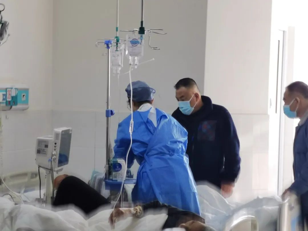 拯_拯怎么读_拯