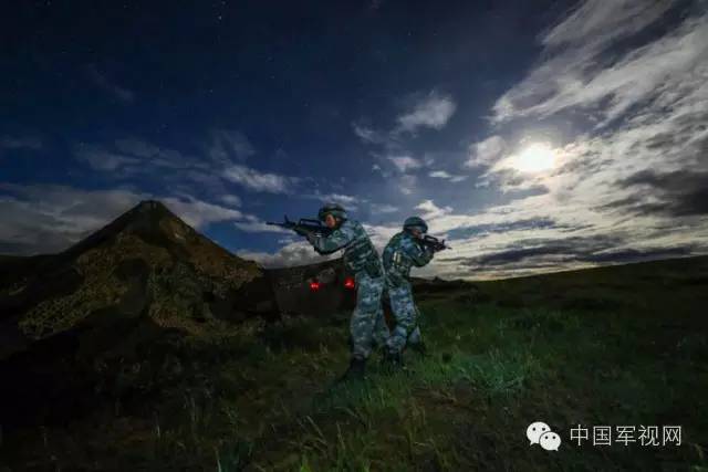 逢山开路是不是成语_逢山开路下一句_逢山开路
