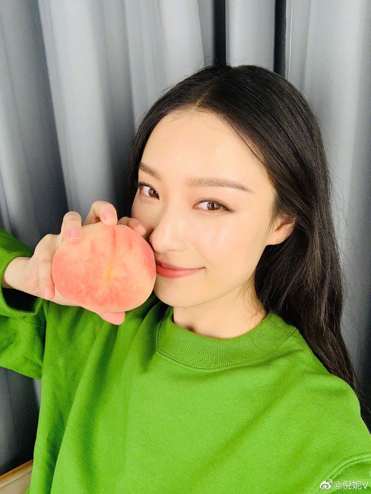 眉毛里有痣代表什么_眉骨疼是什么原因_眉
