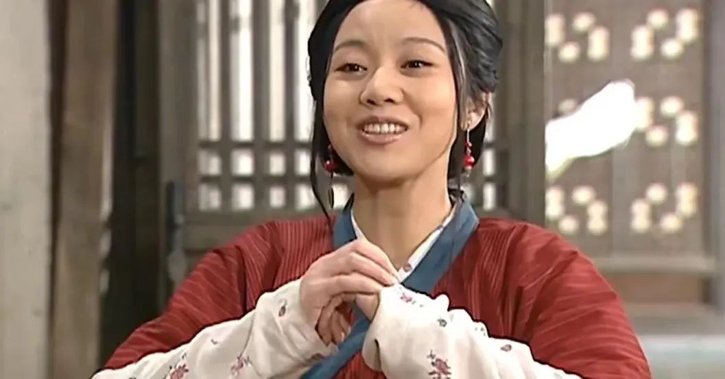 尊长幼卑是什么意思_尊卑长幼要分明啥意思_长幼尊卑