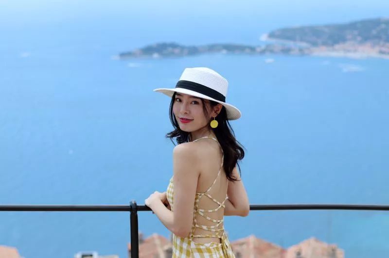 貌如花美歌似泉流_貌美如花貌美如花_貌美如花