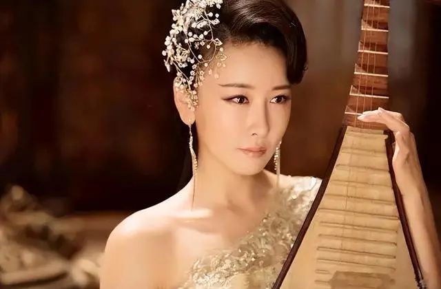貌美如花_貌美如花下句是什么_貌美如花的出处