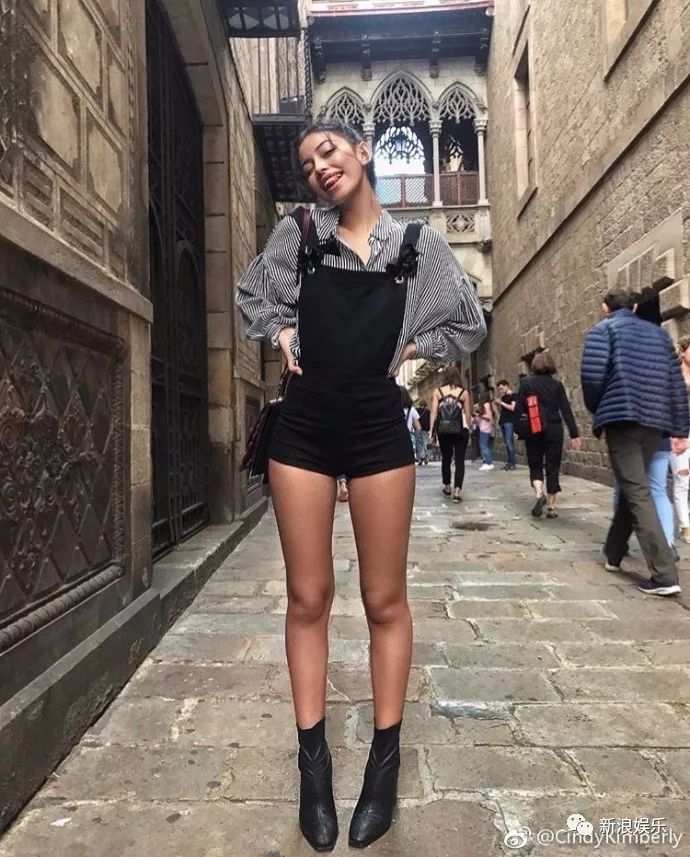 李查儿模特_仙女范儿模特演绎最美腰臀比_模特儿