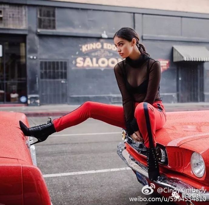模特儿_仙女范儿模特演绎最美腰臀比_李查儿模特