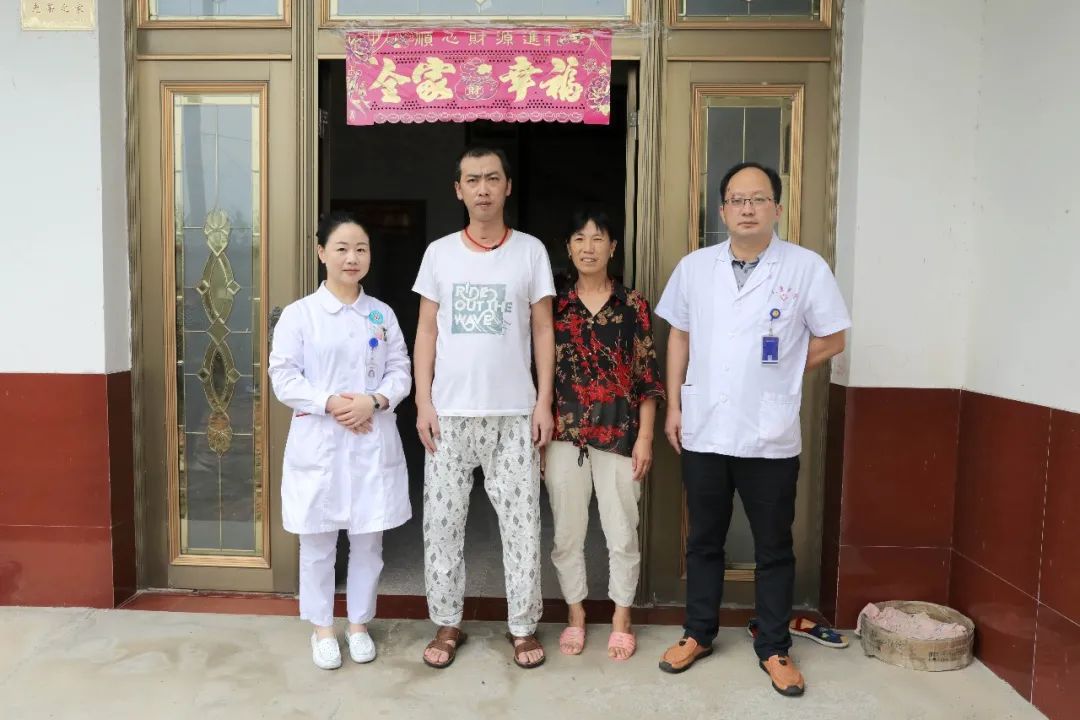 倾大厦之将扶_倾大厦之下焉有_大厦之将倾