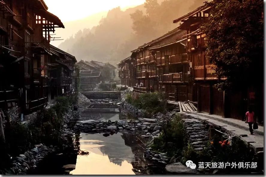 蓝天旅游官网_蓝天旅游_蓝天旅游景点有哪些地方好玩