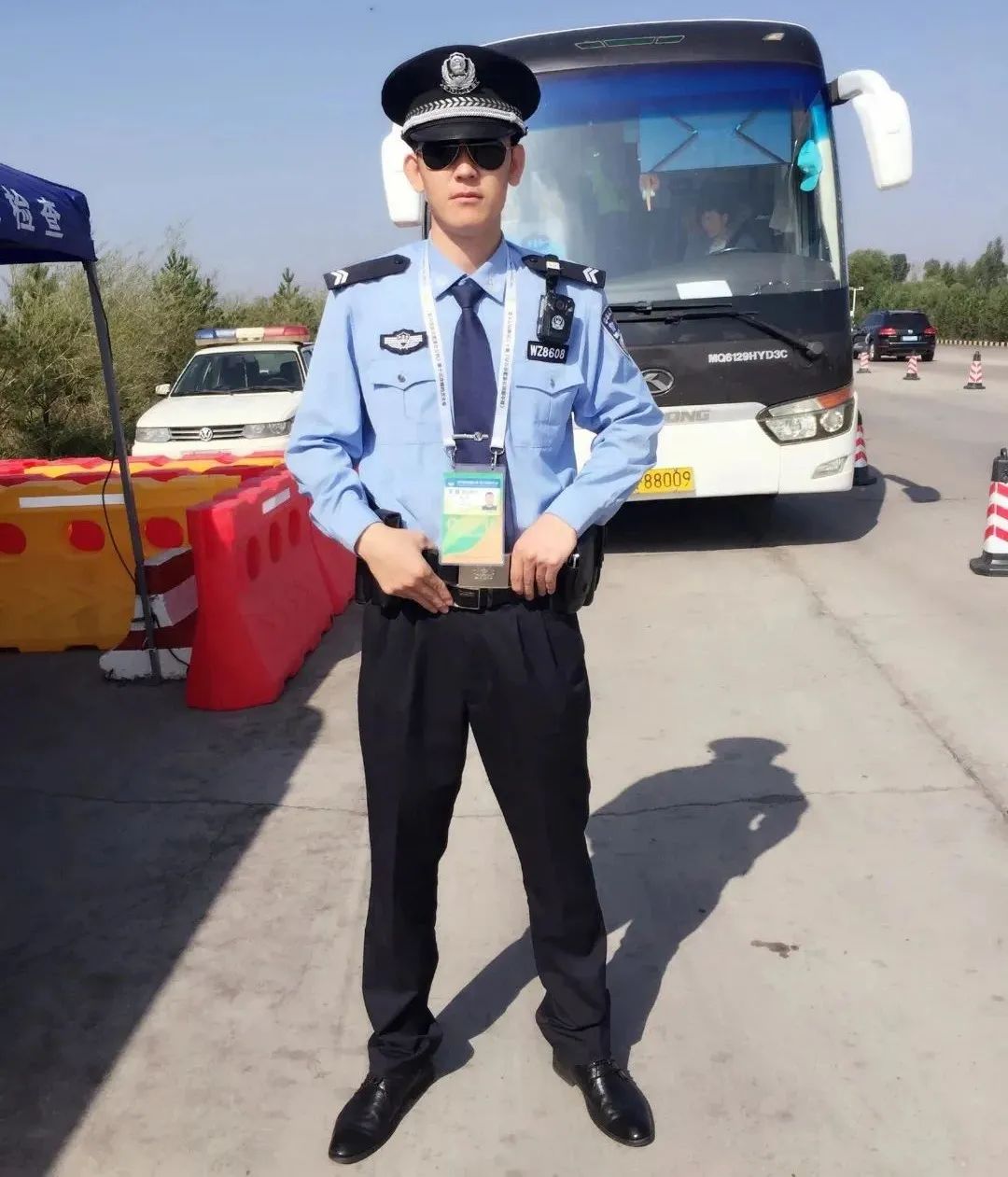 跪求一腔热血_一腔热血_腔热血是什么意思