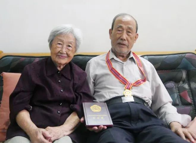 羡煞旁人下句什么_羡煞旁人出处_羡煞旁人