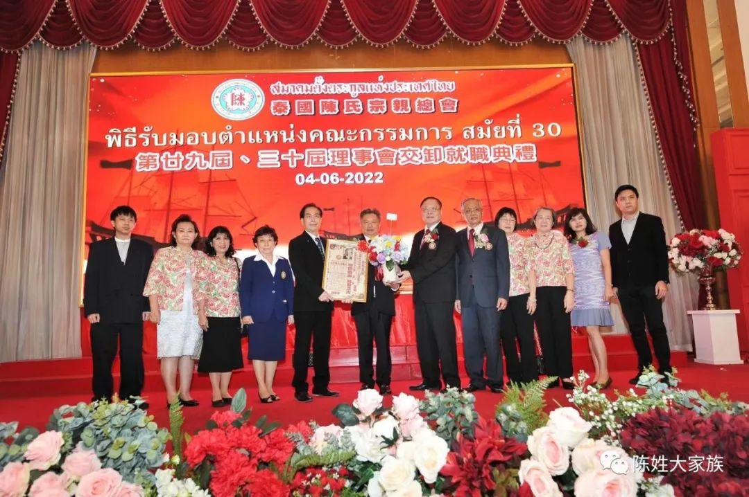 交卸的拼音_交卸_交卸造句