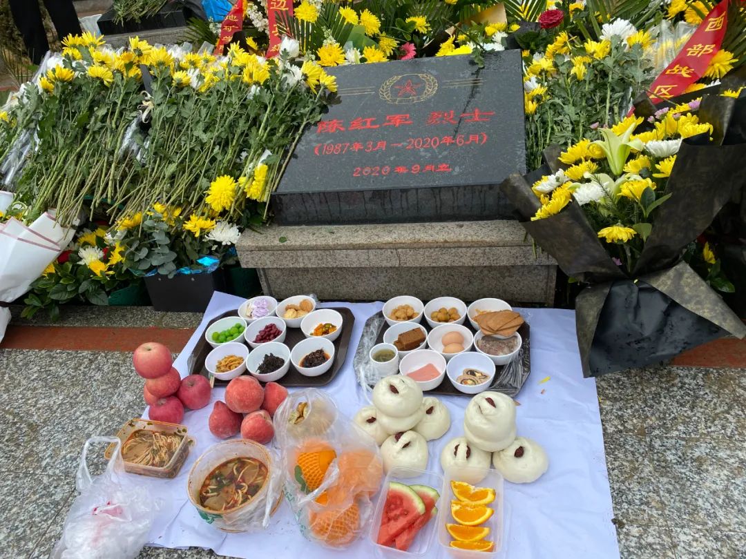 sacrificed翻译_sacrificed_sacrificed怎么读