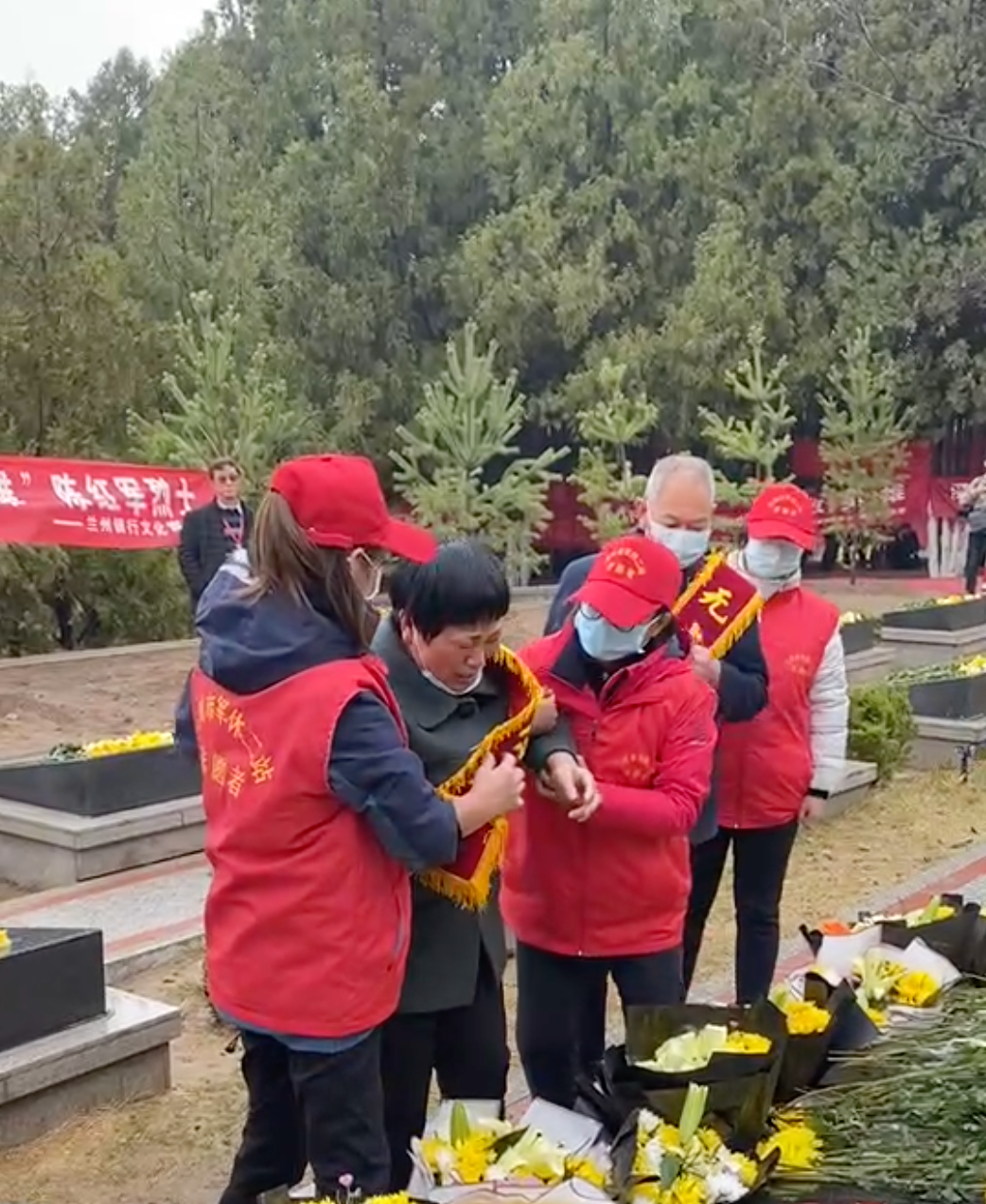 sacrificed翻译_sacrificed怎么读_sacrificed