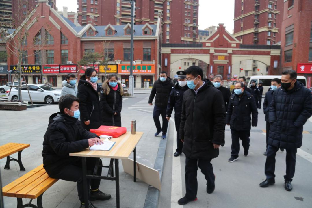 排头_排头视界_排头兵是什么意思