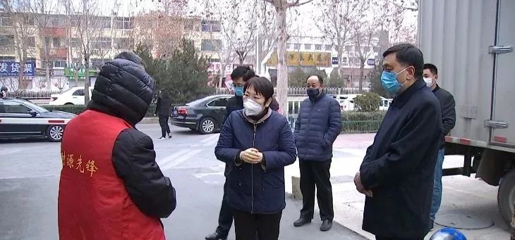 排头_排头兵是什么意思_排头视界