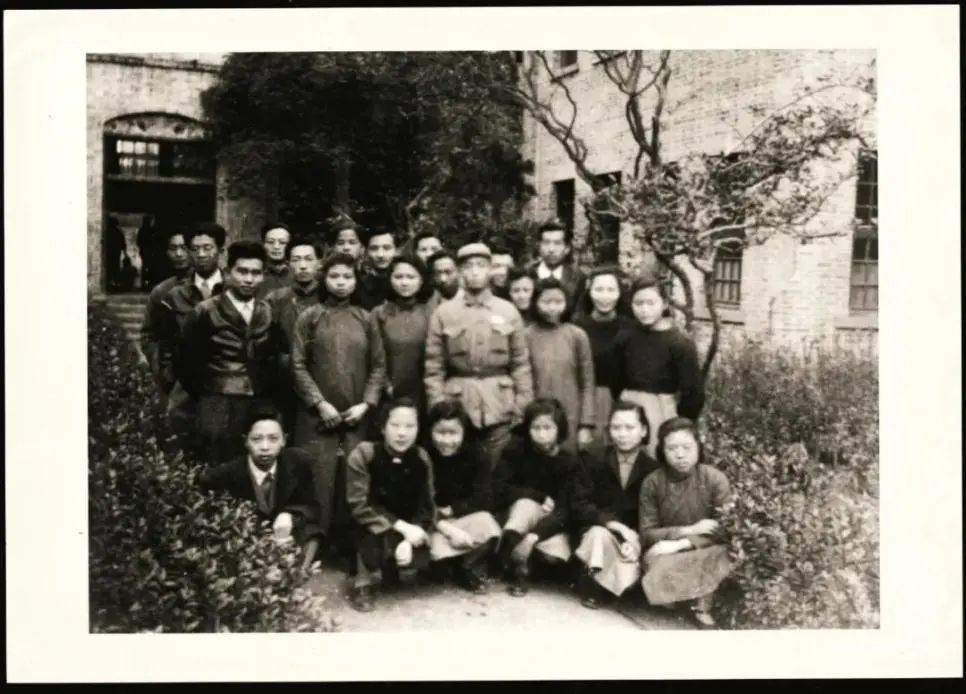 跪求一腔热血_腔热血是什么意思_一腔热血