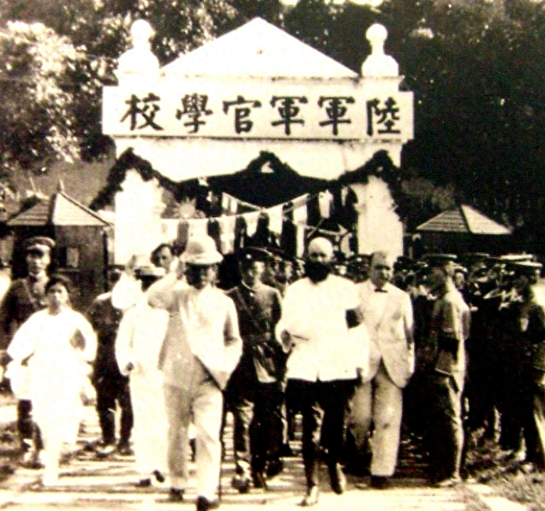 人才辈出_人才辈出的辈意思是什么意思_人才辈辈出求下句