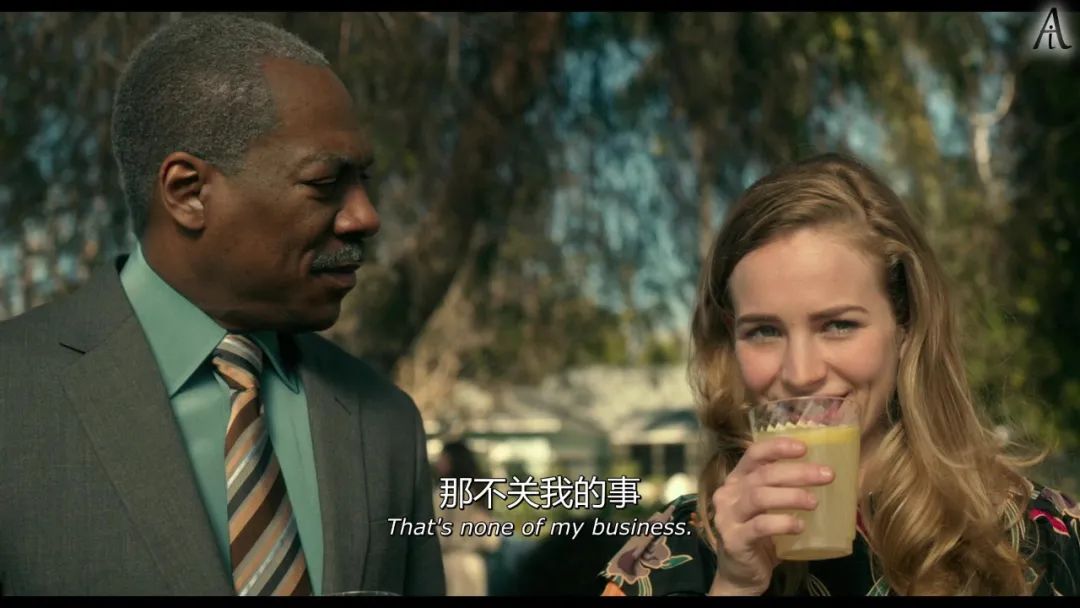 扬扬得意洋洋得意哪个正确_扬扬得意造句_得意扬扬