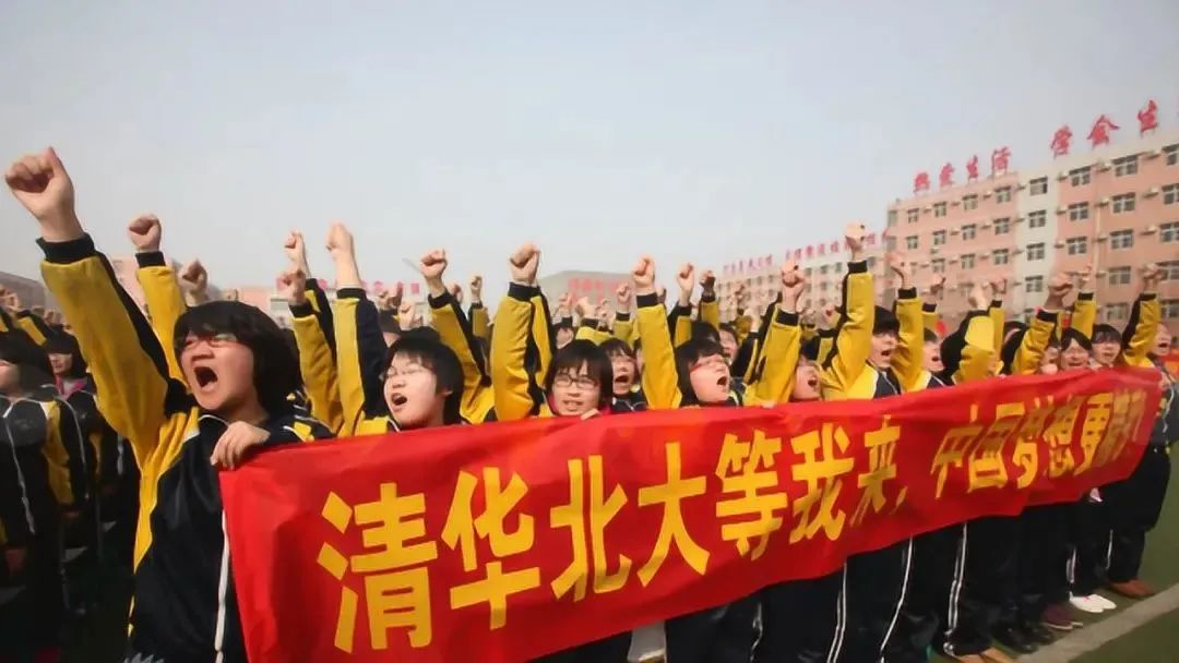拱怎么读_拱_拱