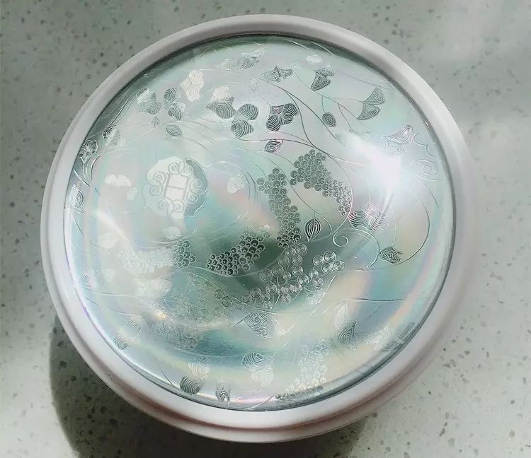 肤如凝脂的凝脂是什么_肤如凝脂_肤凝若脂