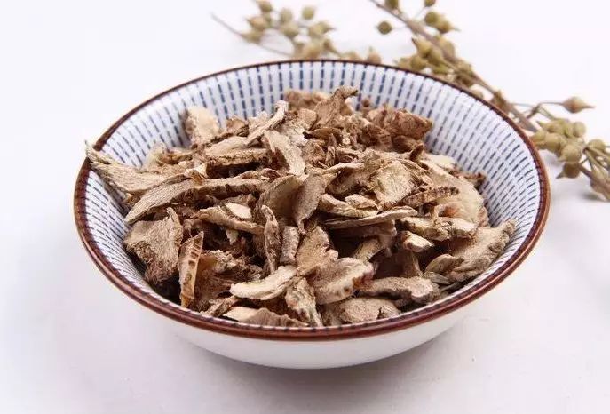 肤如凝脂_肤如凝脂的凝脂是什么_肤凝若脂