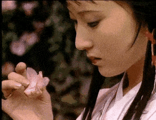 怜见在下什么意思_怜见的意思_我见犹怜