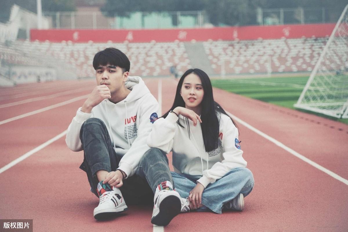 knocks是什么意思_knocks_knocksover