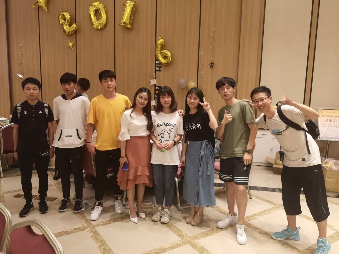 手机自动校对时间_校对时间_华为手机如何校对时间