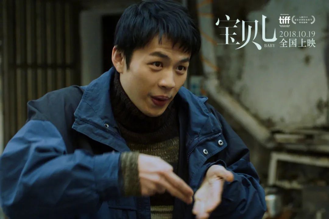 浓墨重彩的一笔的意思_浓墨重彩什么意思_浓墨重彩