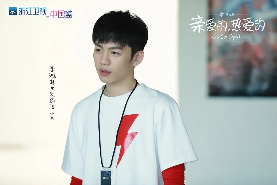 浓墨重彩什么意思_浓墨重彩的一笔的意思_浓墨重彩