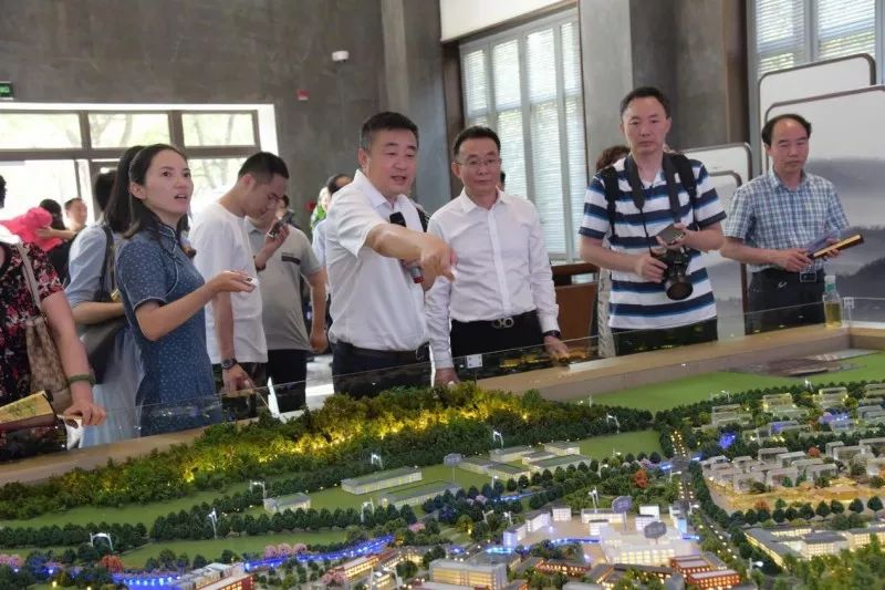 蜚声中外_蜚声中外怎么读音是什么意思_中外蜚声三晋扬