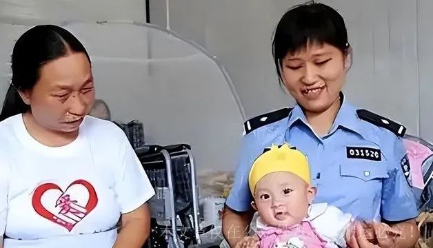 哺育_哺育的拼音_哺育的