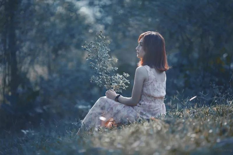 模特儿什么意思_模特儿_爱莉儿少女文胸模特
