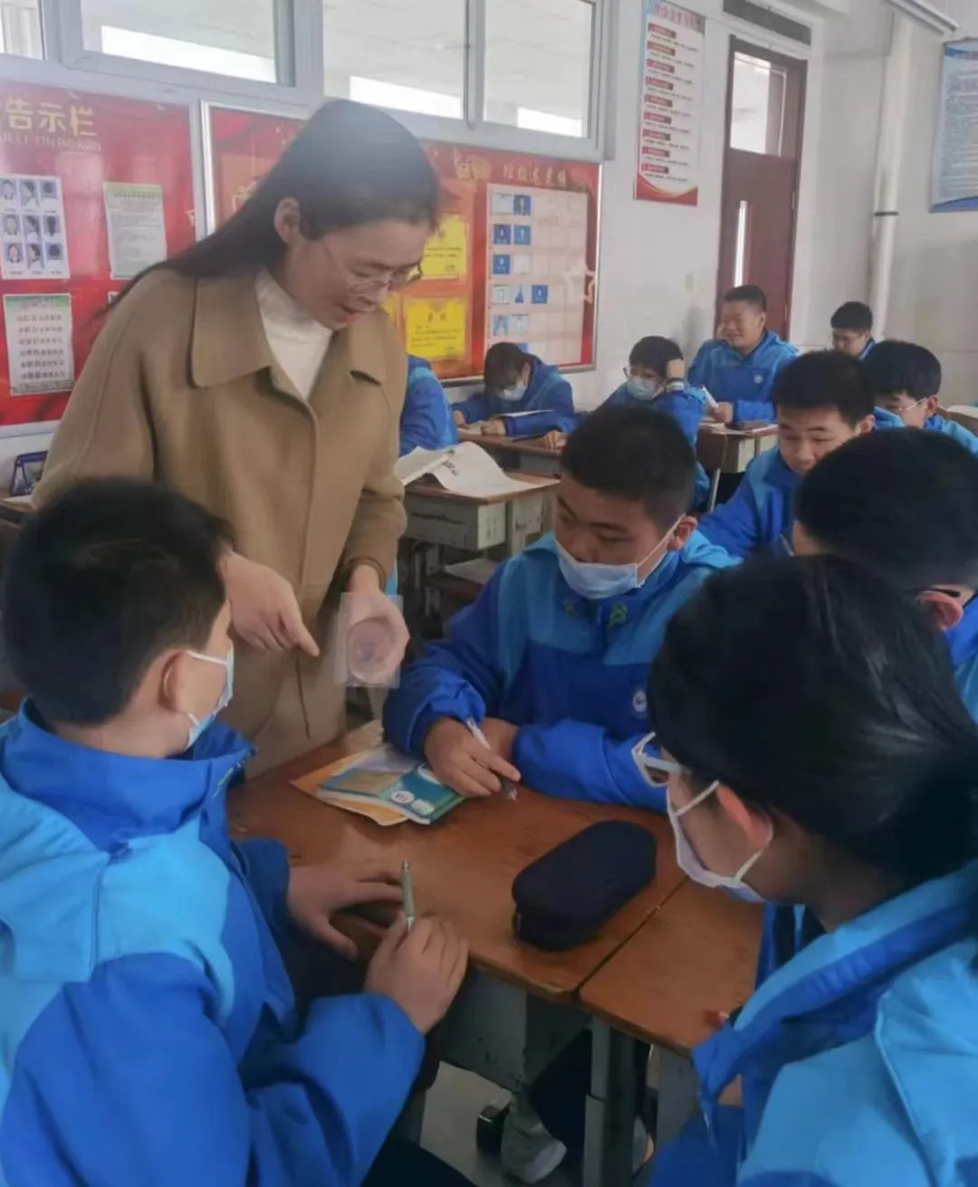 莲实_如月车站莲实回来了吗_莲实克蕾儿安达亚美